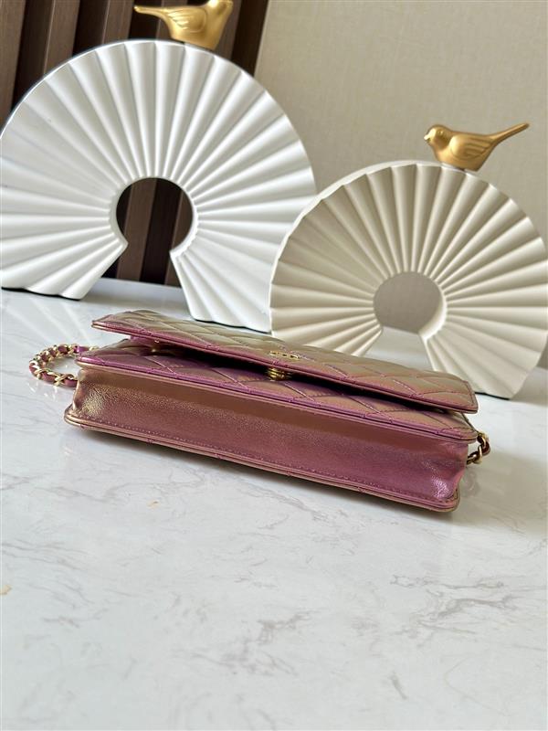 2026127215432709 570